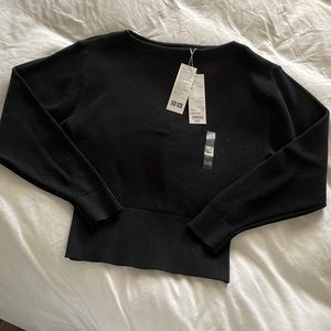 NWT Women’s Uniqlo Sweater